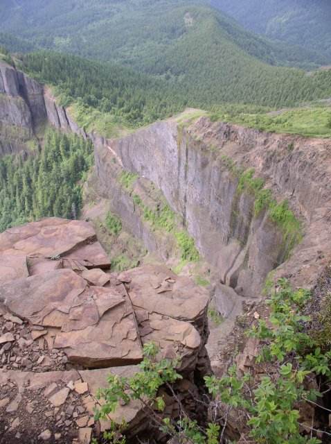 6.10.06 Table Mtn_3CR 089 